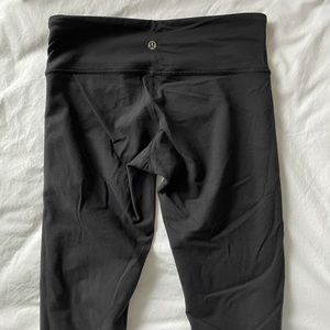 lululemon black wunder under leggings